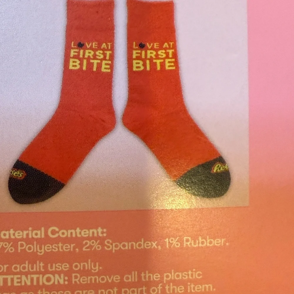 Reese's Slide Sandals Sz 1 Notepad Socks Zipper Bag Reese’s Gift Set Lot NEW